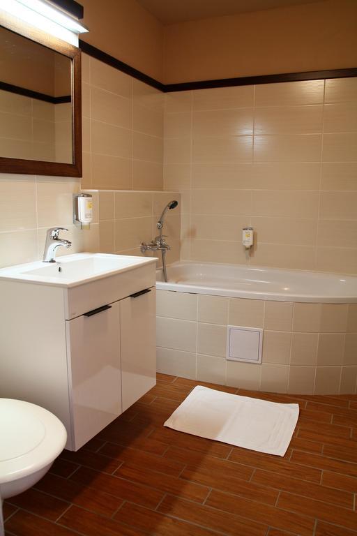 Hotel Baltaci Stary Zamek Napajedla 외부 사진